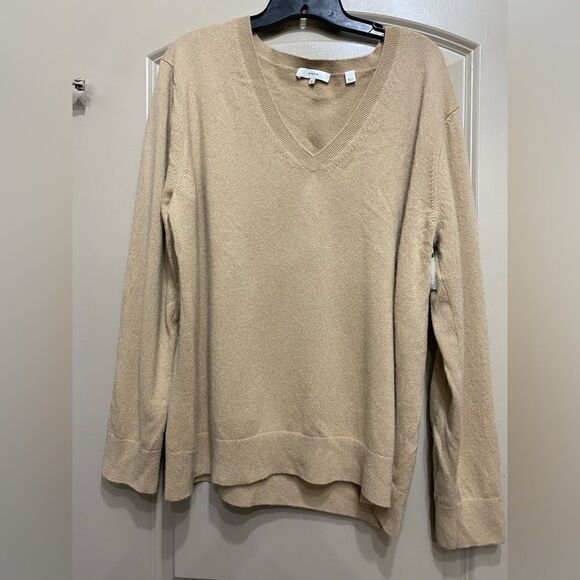 VINCE NWT Cashmere Weekend V-Neck Sweater Camel Tan Pullover Size XL - Picture 6 of 13